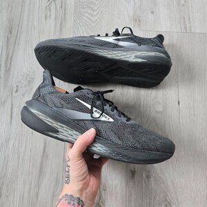 Brooks Hyperion GTS 2 black monochrome sporty low-top running sneakers MENS 11.5